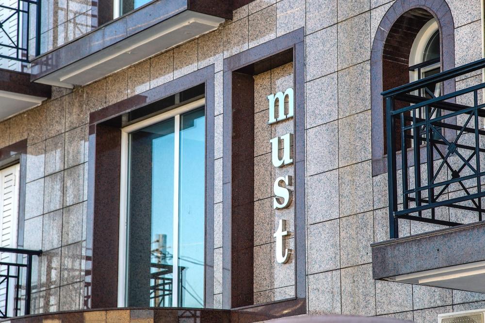 Hotel Aura Laganász Kültér fotó