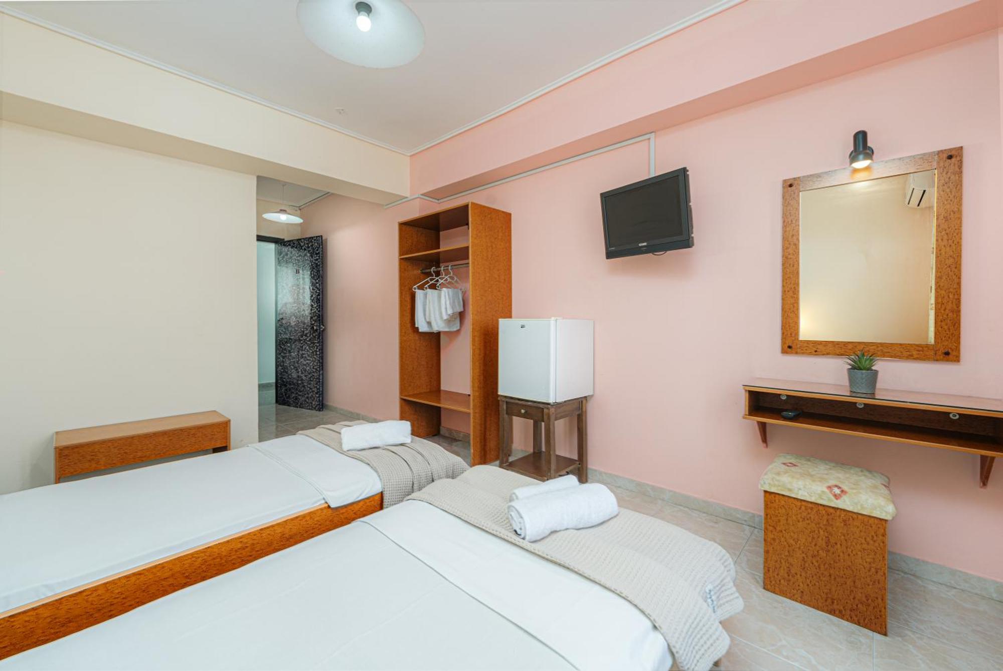 Hotel Aura Laganász Kültér fotó
