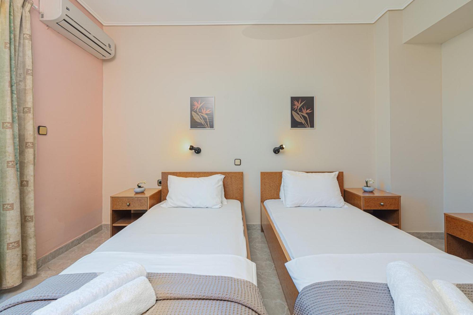 Hotel Aura Laganász Kültér fotó